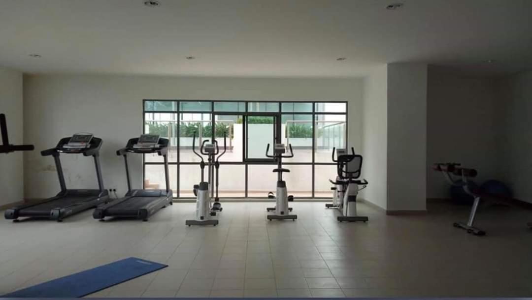 Mhb 30 Sulte Evo Soho Bandar Baru Bangi Free Netflix And Wifi Apartment Exterior foto