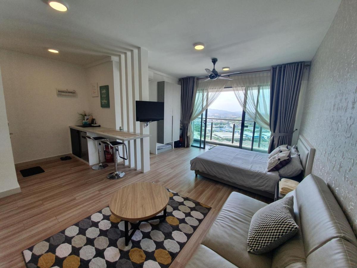 Mhb 30 Sulte Evo Soho Bandar Baru Bangi Free Netflix And Wifi Apartment Exterior foto